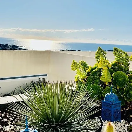Vue Panoramique - Grande Terrasse Et Piscine